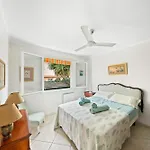 Maisonnette Au Calme - Parking - A 3mn A Pied Du Centre Et Du Port Sanary-sur-Mer