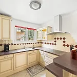 Maisonnette Au Calme - Parking - A 3mn A Pied Du Centre Et Du Port Sanary-sur-Mer