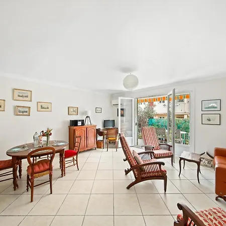 Maisonnette Au Calme - Parking - A 3mn A Pied Du Centre Et Du Port Apartment *