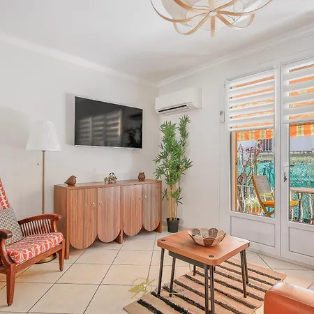 Maisonnette Au Calme - Parking - A 3mn A Pied Du Centre Et Du Port Apartamento *